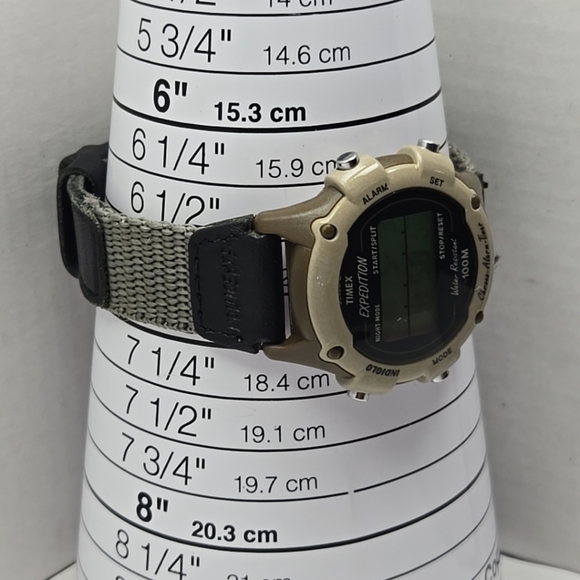(Vintage) 1999 Timex Expedition Women's Watch with Leather and Canvas Strap - Picture 6 of 12